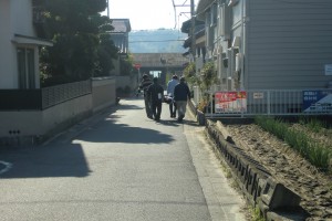 085-05担架搬送5